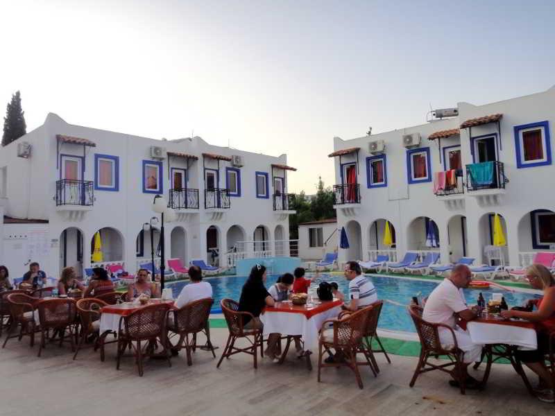 Kalender Hotel Αλικαρνασσός Εξωτερικό φωτογραφία