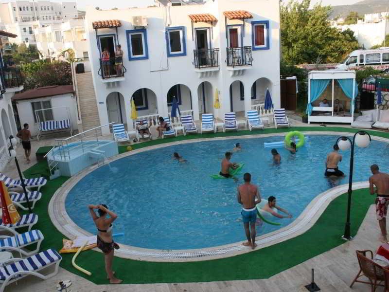 Kalender Hotel Αλικαρνασσός Εξωτερικό φωτογραφία