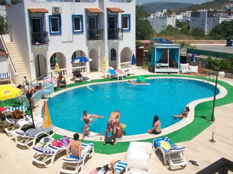 Kalender Hotel Αλικαρνασσός Εξωτερικό φωτογραφία